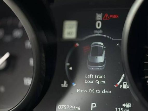 LAND ROVER DISCOVERY SPORT 2017 SALCR2BG4HH693251 image